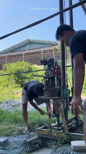 How to remove a water pipe connection covered in thick mud #reels #machine #construction | Calvin Dalbert