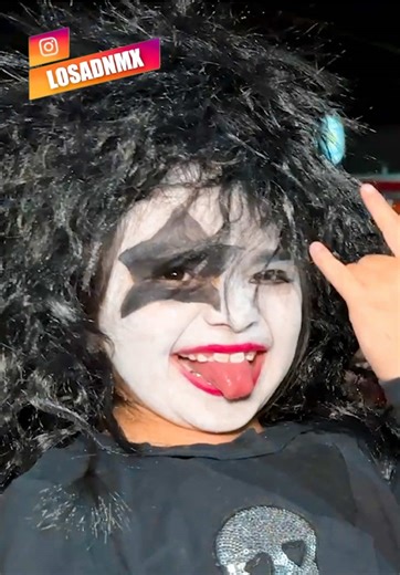 Paul de Kiss Halloween Makeup Tutorial