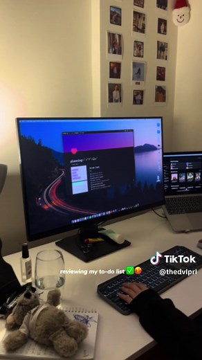 code with me all day 👩🏻‍💻🪴🤍 #coder #softwaredeveloper #study #programming #student #tips #developer #codewithme