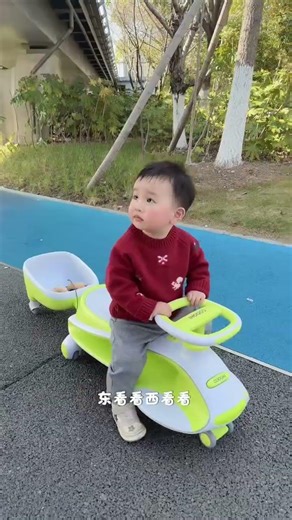 Adorable Human Cubs: Meet the Cutest Babies Ever