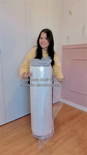 Beliani España on Instagram: "¡Abrir tu nuevo colchón sin drama es posible! 🤩 Descubre la forma más segura y fácil de desembalar tu #colchón, sin estrés y sin aplastamientos. ¿Cuál ha sido tu mayor reto al montar tu casa? Cuéntanoslo 👇 #diseñodeinteriores #hogar #interiordesign #homedecor #interior #muebles #Mattresses #Beds https://www.beliani.es/search/ROOMY+LABATUT+MEREVI++ Colchón de muelles ensacados ROOMY Dureza alta H3/4 90 x 200 cm Litera Casa Madera de pino LABATUT 90 x 200 cm Blanco 