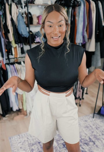 Girl get in here! We trying on clothes!!! Travel try-on if you will. #lifestyle #fashion #tryonhaul #travel