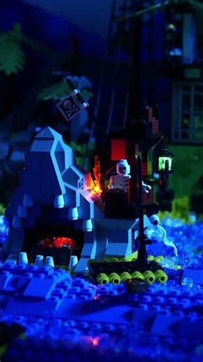 LEGO Pirates: Spooky Surprise! 🏴‍☠️ #legostopmotion