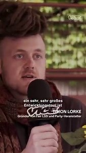 Wir waren auf einer legalen LSD-Party in Berlin, wo Leute microdosen, um mit der Musik, ihren Körpern und den anderen Partygästen eins zu werden. Die ganze Doku zum Hype um legales LSD in Deutschland findest du hier: www.youtube.com/watch?v=iVNCt2zyIaQ | VICE auf Deutsch