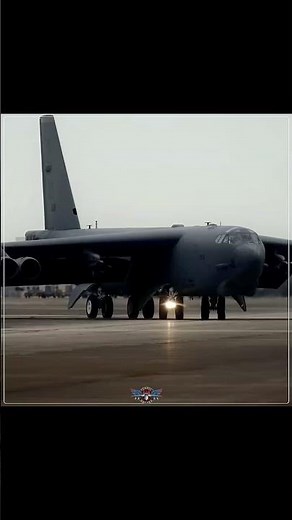 B52 Stratofortress Glides Heavy Yet Deadly Across the Sky ⚡ #B52 #Bomber #Aviation🔥