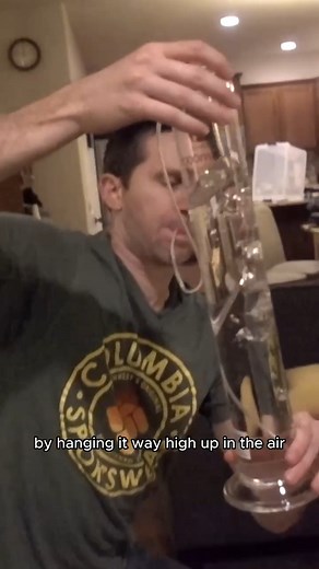 How bubbles react when falling #bubbles #science #physics #science #facts #reels | The Action Lab