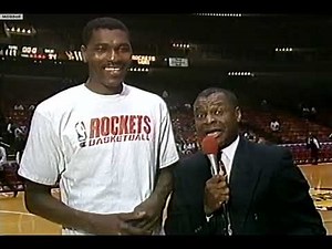 Hakeem Olajuwon Trolls Calvin Murphy!