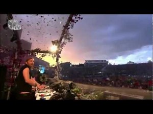 David Guetta plays "Freedom" @ Tomorrowland 2012