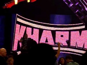 wwe kharma debut at Extreme Rules 2011(AWESOME KONG)