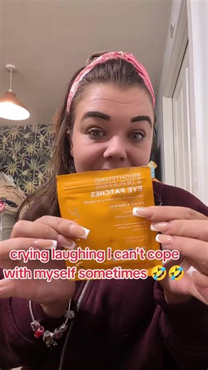 yes I'm laughing at myself mind your own 🤣🤣