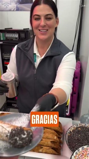 Build your own cannoli bar in Milan