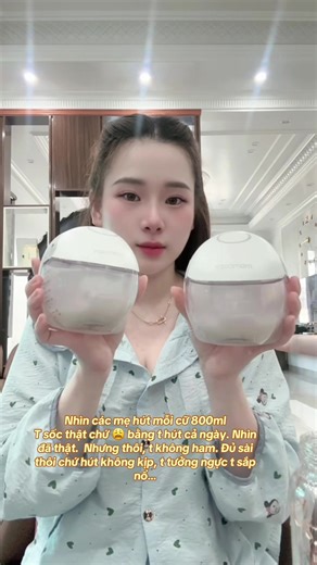 Nay mang momcozy ra xài vì emoon đã cho mượn. #hutsua #mayhutsua #momcozy