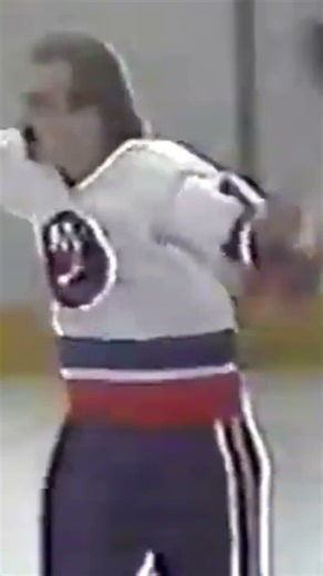 Bobby Nystrom scored one of the greatest goals in Hockey History #isles #youtubeshorts #shorts #nhl