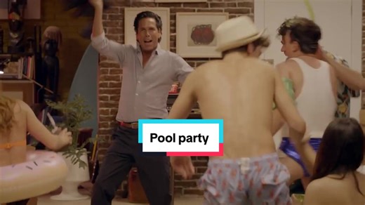 Pool party en el depa👙🩳💅 #40y20 #DistritoComedia #Comedia | Pool Party