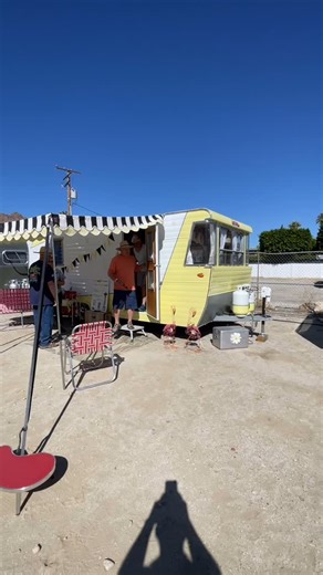 Vintage Camper Trailers on Instagram: "@vintagecampertrailers Magazine"