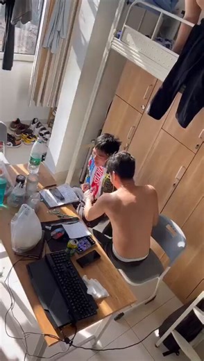 爱了爱了G头条:https://t.co/4DwAIMd6bM（打不开复制到浏览器打开）小蓝视频:https://t.co/RYr5wQqviT正太u蓝:https://t.co/ZiCV0PEEOR