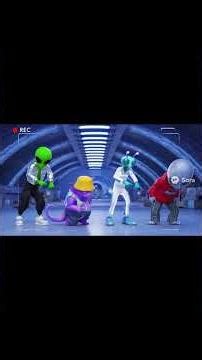 Alien Dance Party in 70 Seconds. “They came from another planet… just to dance. #AlienDanceChallenge