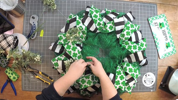 St. Patrick’s Day is a time for green attire, festive celebrations, and of course, showing off your DIY skills! This year, why not welcome the luck of the Irish directly into your home with a beautiful, handmade St. Patrick’s Day wreath? We are showing y'all how to make this fun and festive design on the blog today: https://howtomakewreaths.com/diy-st-patricks-day-wreath/ | DecoExchange