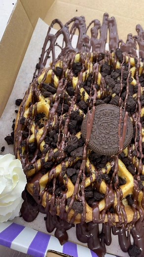 Delicious Oreo Waffle Recipe for Sweet Treat Lovers!