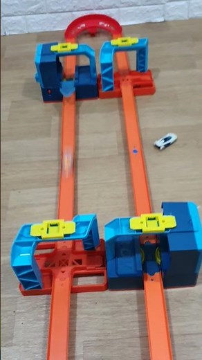 Never Ending Race Track! from hot wheels ultra boost kit !!