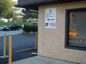 Plymouth Hypnosis Center Offers Nontraditional Therapy