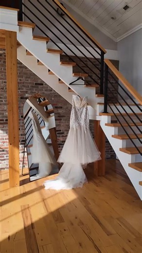 Romance lingers in every corner of our venue, but never more than when a bride’s beaded gown catches the light on the morning of her special day. BBF brides love getting ready in The Barn House - it’s the perfect space, has an ample amount of room for bridal parties, and is just steps from your ceremony reception spots ✨🤍💄 Ask us about renting The Barn House for the day of your wedding! We also have a groom’s cabin available for the day of for the guys! | The Barn at Bennett Flats