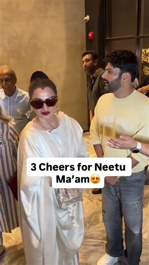Rekha Ji, Kapil Sharma & Neetu Singh at screening of Daadi Ki Shaadi....#Rekhaji #kapilsharma #e24