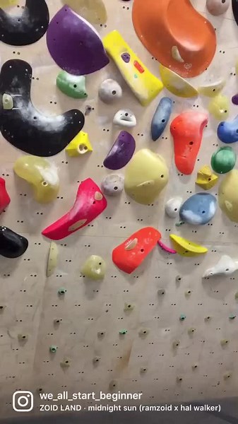 #climb #climbing #escalade #escalada #boulder #bouldering #boulderer #climbingtiktok #climbingismylife #climbinglife #climbingvideos #bouldering #boulderingvideos #climbingchallenge #bouldergym