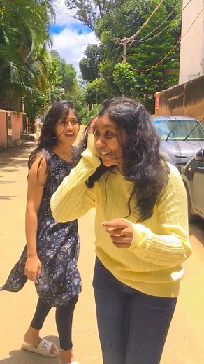 அனாಮಿಕಾ 🧿 on Instagram: "Yenna sonne 😂 #viral #tamil #tamilreels #tamilcomedy #explorepage #instadaily"