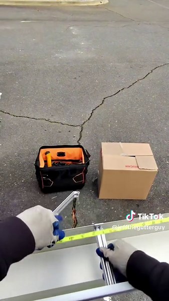 Long day but the team installed over 1200 ft today! #gutters #jmgutters #workvlog #pov #fyp