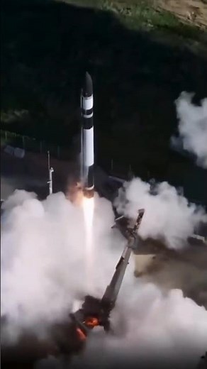 Rocket Lab launches Blacksky Satellite #launch #shorts #rocketlab