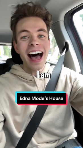 Exploring Edna Mode's Iconic House with Airbnb Experience