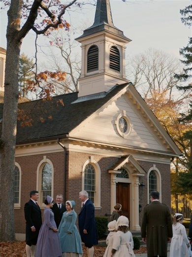 Episode 2 Everyday Life in Colonial America What was everyday life really like in Colonial America? In this episode, we step inside daily life in the 1700s — long before independence — to see how ordinary colonists lived, worked, and survived. You’ll learn: • How most families made their own clothes, food, and household goods • What work looked like from sunrise to sunset • Why farming, craftsmanship, and trade dominated colonial life • How homes became the center of family, labor, and community