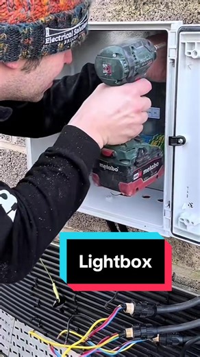 Industrial Electrician Wiring L1, L2, L3 Circuits