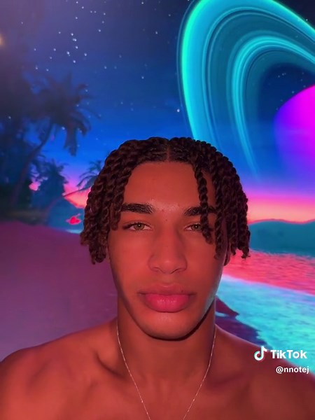 Notej (@emekaajr) - Surreal Cosmic Ocean Imagery: A Visual Journey