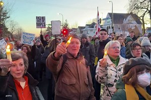 Victim in ICE Shooting Is Remembered for Her Kindness