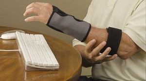 Uso de dispositivos móviles pude ocasionar lesiones en las manos - UNAM Global