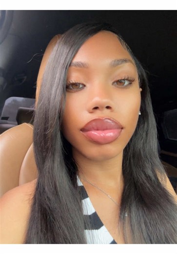 Let God write the story while you strike a pose 🫴🏾💚 | pose