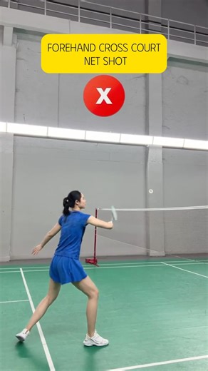 Forehand cross court net shot - Badminton tutorial. #badminton #badmintontraining #badmintonlovers