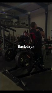 Backday on top. 160 Kg iso lat rows. #motivation #aestheic #gym #neverlosefaith #shorts