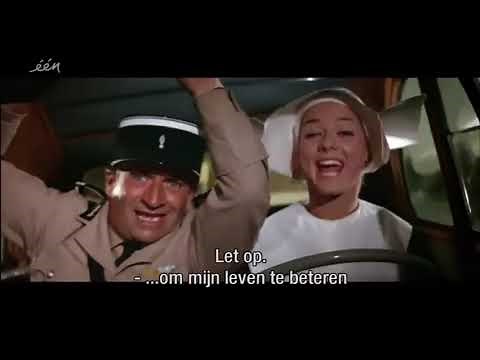 Le Gendarme de Saint-Tropez (1964) // Gag 2CV (Louis de Funès)