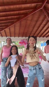 EvelynOfi — Evelyn Campanati & Luspita short clips