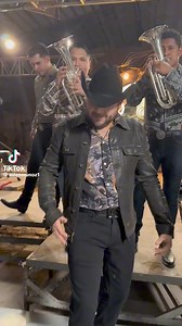 Regresan los corridos progresivos!! 💥💥 Gerardo Ortiz y Eden Munoz ¡Culiacán VS Mazatlán! #corridosprogresivos #GerardoOrtiz #EdenMuñoz ##Mazatlán #Culiacan #LaMeraLey | La Mera Ley