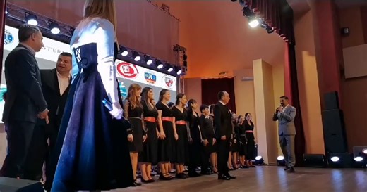 A început Olimpiada Națională de Limba Română pentru gimnaziu. Organizare de top, discurs ciudat al primarului. „Iubita, ce premiu vrei să iei?”