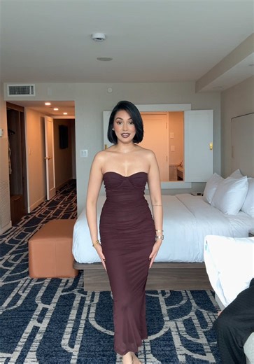Straps or no straps? #ootd #datenight | Date Night Outfit