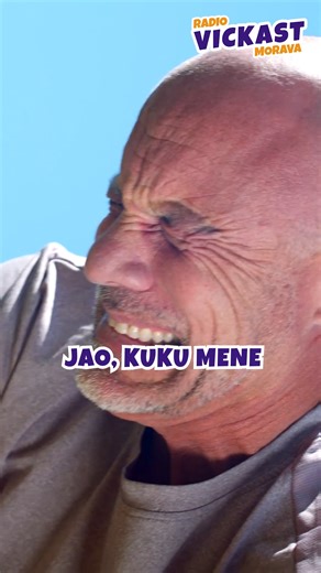 Vickast on Instagram: "Vic - Deda Mraz utepan u Pirotu 🎅 #humor #smeh #smejanje #radio #srbija #jagodina #vicevideo #smešno #smejanje #zabava #zabavno"