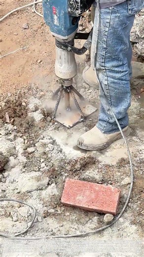 Forging the Foot: How a Welded Steel Plate Becomes a Foundation Compactor
