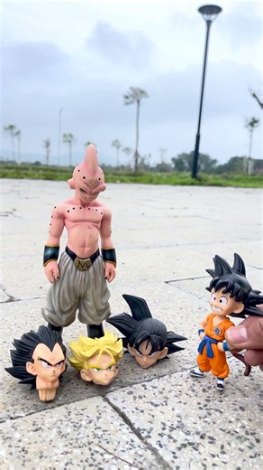 Majin Buu Terrifies Goku and Vegeta 😱