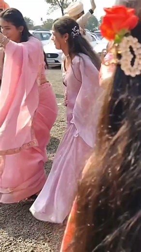 लग्नाची वरात | मांडवची मज्जा | लग्नातिल धूम | Wedding Dance | Khandeshi Song | Khandeshi Music #dj