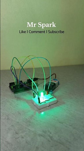 Blinking light project using Arduino #led #videos #viralshorts